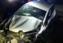 Renault Clio finisce nella scarpata dopo un urto: caccia all’auto pirata